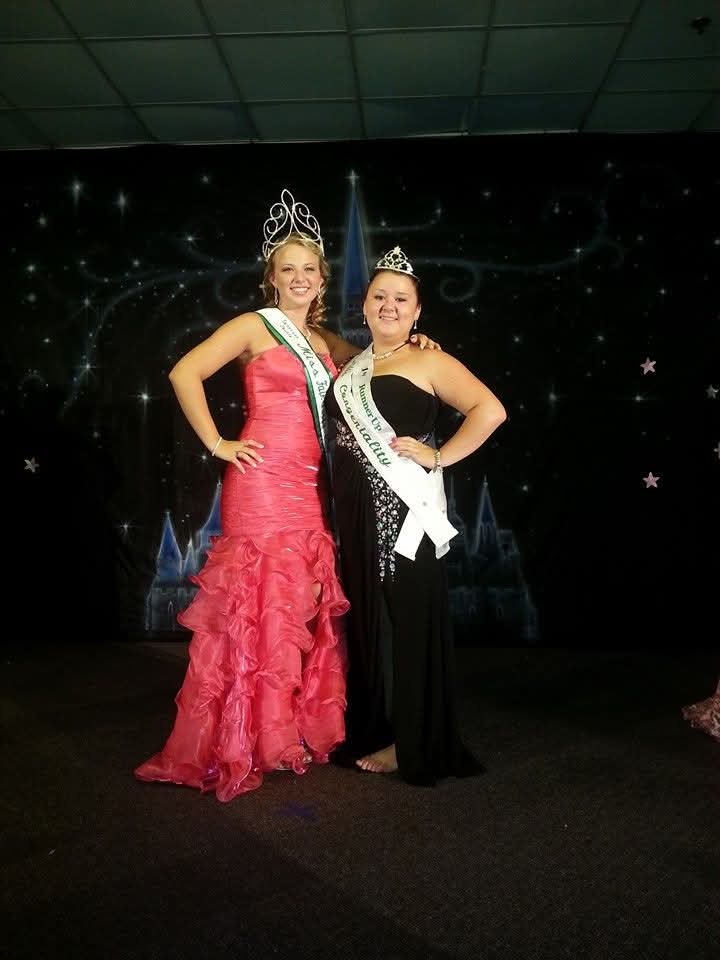 Kacie at the fair queen pageant
